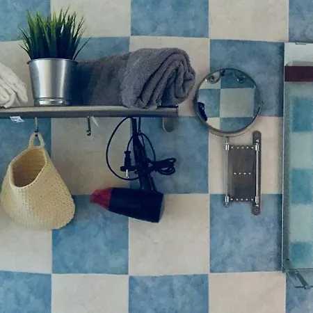 Borgo Canneto * رودي غارغانيكو