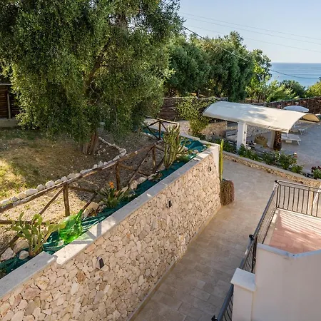 Borgo Canneto Vakantiehuis Rodi Garganico