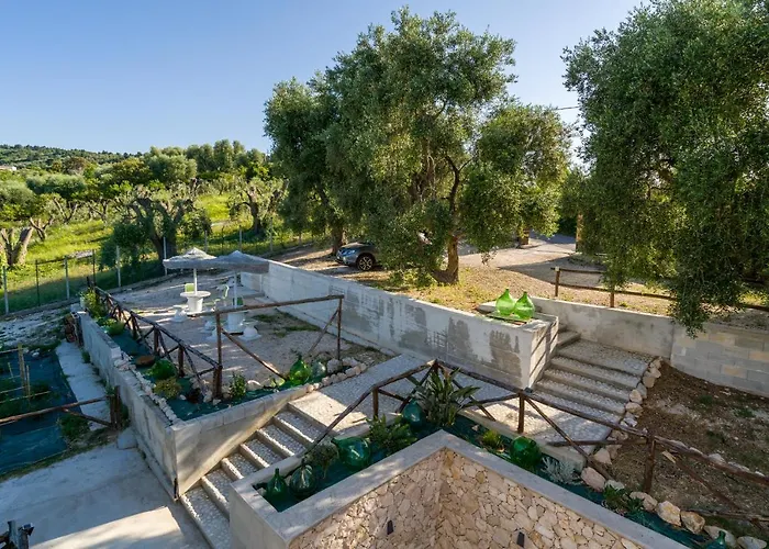 Borgo Canneto Rodi Garganico
