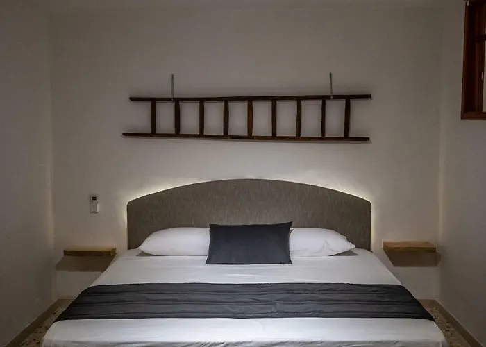 Borgo Canneto Ferienhaus *