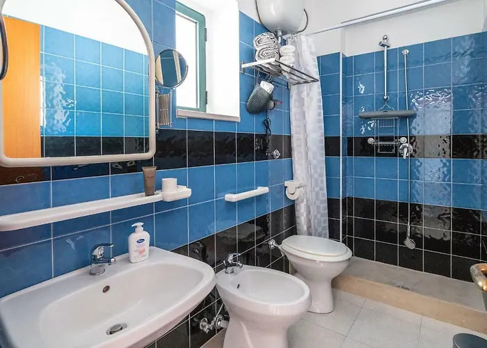 Borgo Canneto Ferienhaus *